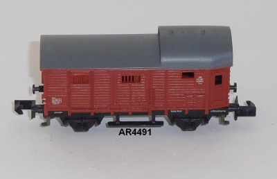 Arnold 4491 N Güterzugbegleitwagen, braun, DR