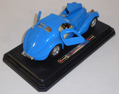 Bburago 0503 Bugatti Atlantic (1936) M1:24