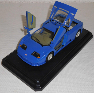Bburago 1535 Bugatti EB 110 (1991) M1:24