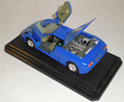 Bburago 1535 Bugatti EB 110 (1991) M1:24
