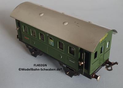 Fleischmann 402GN Spur 0, Personenwagen 1./2.Kl., grün, 4 Schwenktüren Fleischmann 402GN Spur 0, Personenwagen 1./2.Kl., grün, 4 Schwenktüren