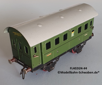 Fleischmann 402GN Spur 0, Personenwagen 1./2.Kl., grün, 4 Schwenktüren Fleischmann 402GN Spur 0, Personenwagen 1./2.Kl., grün, 4 Schwenktüren