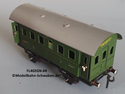 Fleischmann 402GN Spur 0, Personenwagen 1./2.Kl., grün, 4 Schwenktüren Fleischmann 402GN Spur 0, Personenwagen 1./2.Kl., grün, 4 Schwenktüren