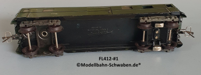 Fleischmann 412J-#1 Spur 0, Gepäckwagen 4-achsig, grün, Innenbeleuchtung