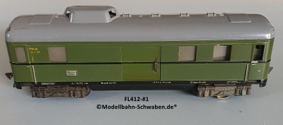 Fleischmann 412J-#1 Spur 0, Gepäckwagen 4-achsig, grün, Innenbeleuchtung