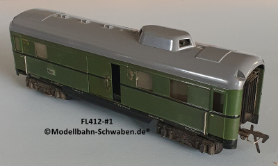 Fleischmann 412J-#1 Spur 0, Gepäckwagen 4-achsig, grün, Innenbeleuchtung