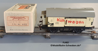 Fleischmann 482 Spur 0, Kühlwagen m. Bremserhaus weiß, Metall, OVP