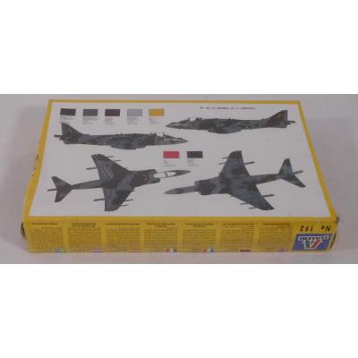 Italeri 193 Night Attack Harríer AV-8B 1:72 Originalverpackt, Versiegelt