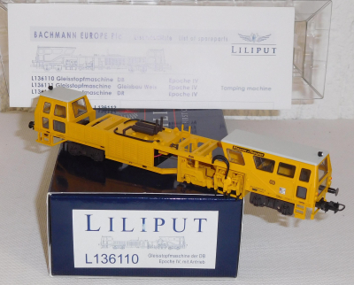 Liliput 136110 H0 Gleisstopfmaschine, DC Antrieb, DB, OVP