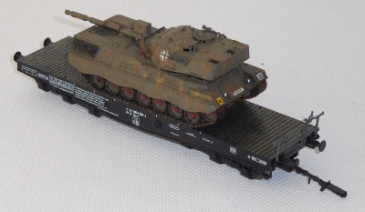 Liliput 21200 H0 Schwerlastwagen Sa bel. m.Panzer, DB, OVP,