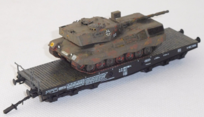 Liliput 21200 H0 Schwerlastwagen Sa bel. m.Panzer, DB, OVP,