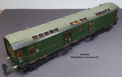 Märklin 19450 Spur 0, Post-/Gepäckwagen, Oberlichter, grün 400 mm