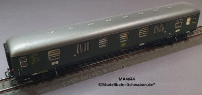 Märklin 4044 H0 D-Zug-Gepäckwagen mit Innebeleuchtung und Schlusslicht DB, OVP