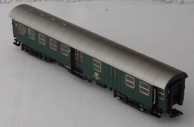 Märklin 4133 H0 Umbauwagen 2. Kl. mit Gepäckabteil und Beleuchtung, DB, OVP