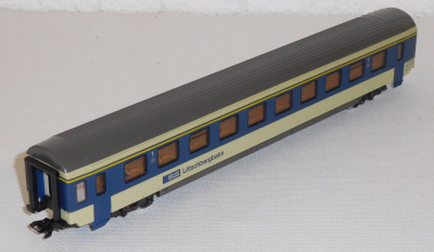 Märklin 4218 H0 Schnellzugwagen 1.Kl., Lötschbergbahn, beleuchtet, BLS, OVP