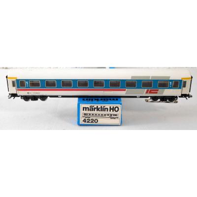 Märklin 4220 H0 IC Personenwagen Avmz,Versuchslackierung m. Beleuchtung, DB, OVP