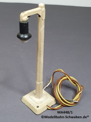 Märklin 448/1 H0 Bahnhofs- / Bogenleuchte, 1-flammig