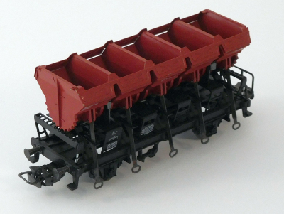 Märklin 4635 H0 Muldenkippwagen, 6002 140 8 Ommi 51, braun, DB, OVP