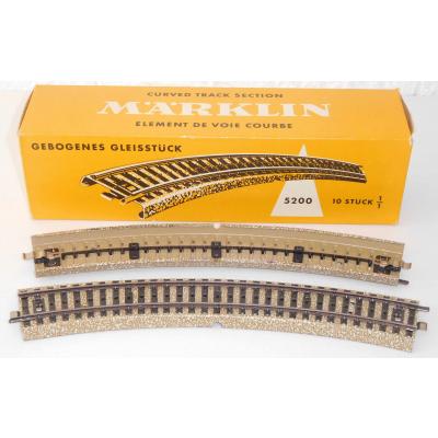 Märklin 5200 H0 M-Gleis gebogen R2/30°