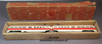 Märklin DT 800 H0 Doppeltriebwagen Zweiteiliges Guss-Gehäuse, Version 1950, OVP