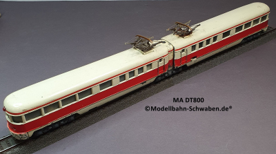 Märklin DT 800 H0 Doppeltriebwagen Zweiteiliges Guss-Gehäuse, Version 1950, OVP