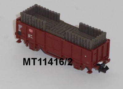 Minitrix 11416/2 N Offener Güterwagen, E035, mit Grubenholz, DB