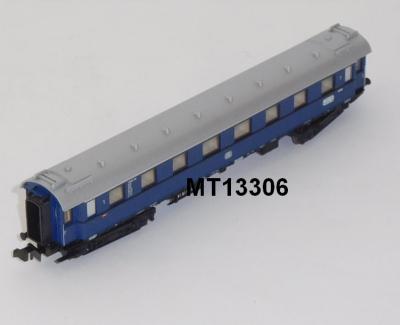 Minitrix 13306 N Schnellzugwagen 1. Kl., A4üe-28/52, DB