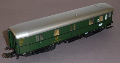 Piko 53221 H0 Bahnpostwagen Post4a/15, Wg.Nr.4743 Ffm, DBP, OVP