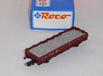 Roco #0004 H0 Rungenwagen, beladen mit Gleisschotter, DB, OVP