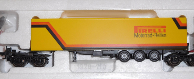 Roco 1924 H0 Road Trailer Pirelli+Greenland, DB