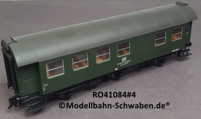Roco 41084 H0 Wohn-Schlafwagen, 423, Bel. BN 60 80 99-25 525-9, DB