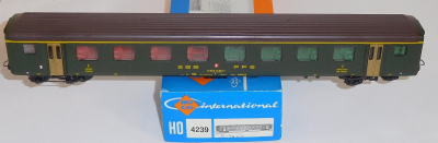 Roco 4239 H0 Einheits-Personenwagen 1.Kl., SBB/FFS, OVP