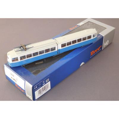 Roco 52582 H0 Straßenbahn, Gelenktriebwagen 6-achsig, blau/weiss, DSS, OVP