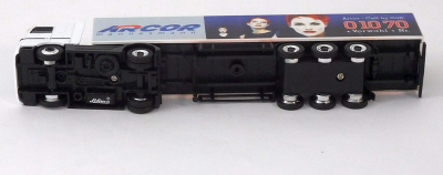 Schuco 22401 H0 1:87 MB Actros Koffersattelzug Arcor