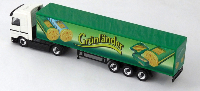 Schuco 22405 H0 1:87 MB Actros Koffersattelzug Grünländer