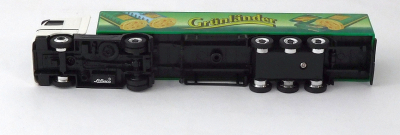 Schuco 22405 H0 1:87 MB Actros Koffersattelzug Grünländer