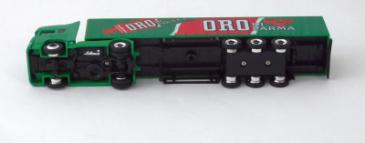 Schuco 24000 H0 1:87 Scania Gardinenplanensattelzug Oro di Parma
