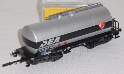 Trix 33816 H0 Kesselwagen, 4-Achsig, DEA, DB, OVP