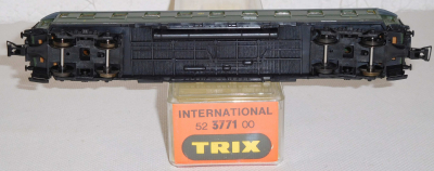 Trix 3771 H0 Schnellzugwagen B4ü, grün, 2.Kl, OVP
