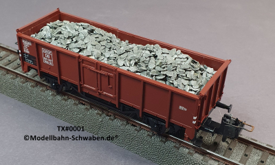 Trix Express #0001 H0 Offener Güter- / Hochbordwagen, BN 825 997 bel. m. Steinen, DB