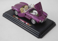 Bburago 0513 Ford AC Cobra 427 (1965) M1:24