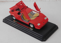 Bburago 0537 Lamborghini Countach (1988) M1:24