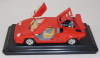 Bburago 0537 Lamborghini Countach (1988) M1:24
