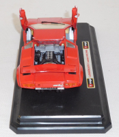 Bburago 0537 Lamborghini Countach (1988) M1:24