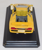 Bburago 0541 Lamborghini Diablo (1990) M1:24