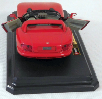 Bburago 1525 Dodge Viper RT/10 Rot M1:24