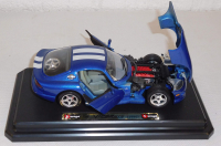 Bburago 1530 Dodge Viper GTSCoupe (1996) M1:24