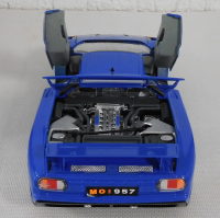 Bburago 3035 Bugatti EB110 (1991) M1:18