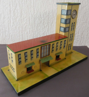 Kibri Blech Bahnhof mit eingesetzter Uhr, Durchgang, hoher Turm