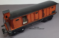 Märklin 19561 Spur 1, Gedeckter Güterwagen, mit Bremserhaus, Schiebetüren, Angeltüren, rotbraun, 320 mm